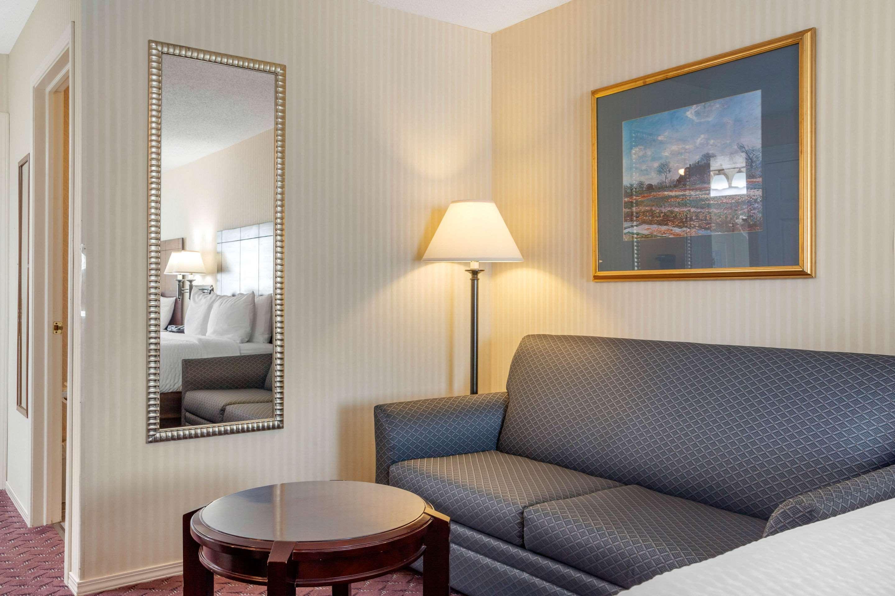The Wisconsin Hotel & Conference Center ウィスコンシン デルズ エクステリア 写真