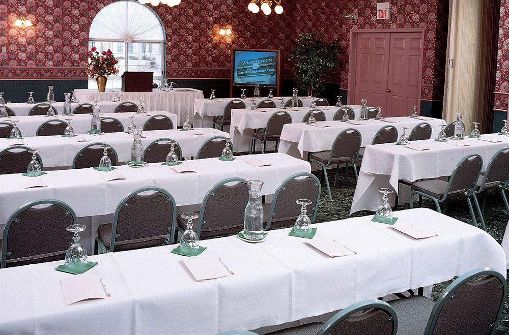 The Wisconsin Hotel & Conference Center ウィスコンシン デルズ エクステリア 写真