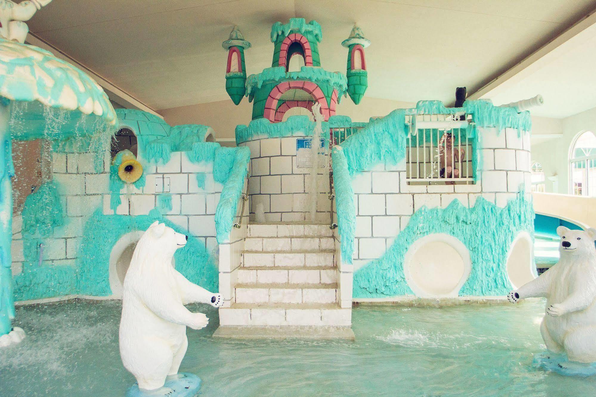 The Wisconsin Hotel & Conference Center ウィスコンシン デルズ エクステリア 写真