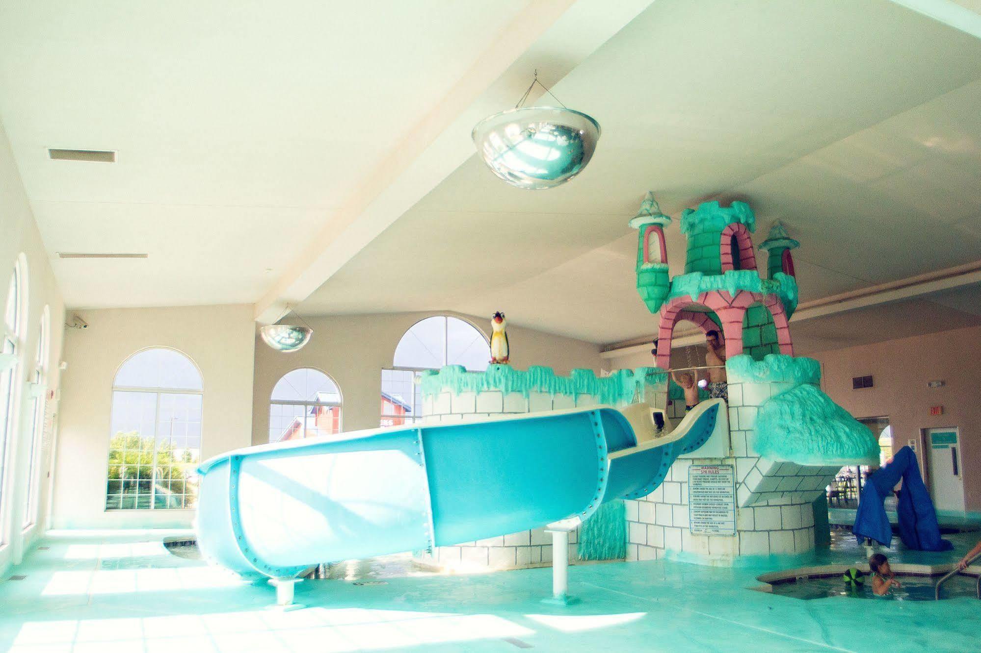 The Wisconsin Hotel & Conference Center ウィスコンシン デルズ エクステリア 写真