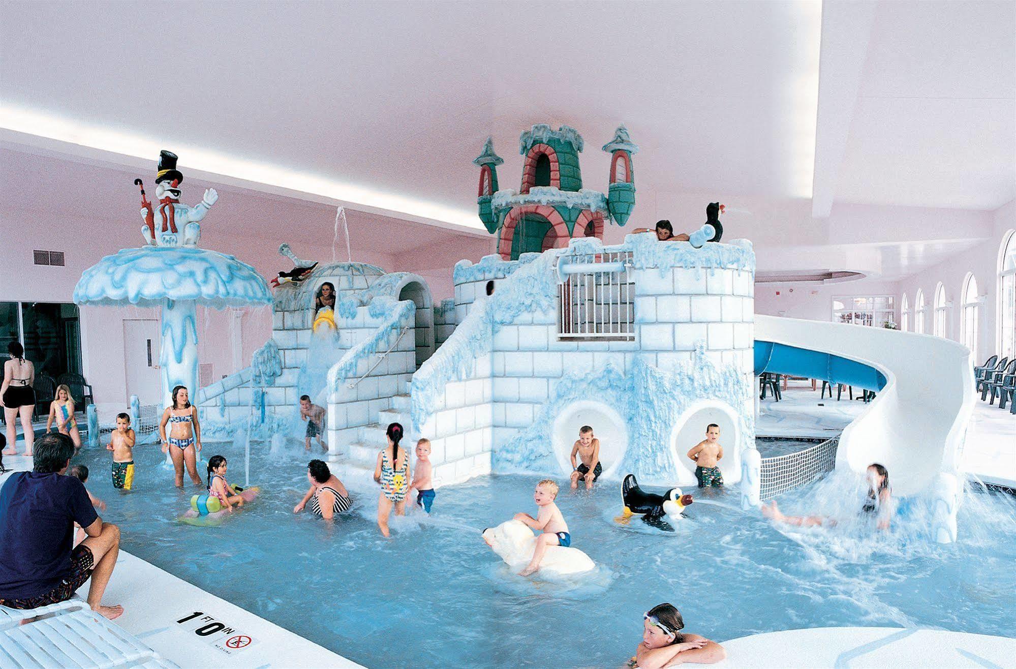 The Wisconsin Hotel & Conference Center ウィスコンシン デルズ エクステリア 写真